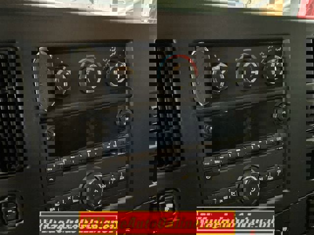 Used 2018 Chevrolet Express 2500 w/ Driver Convenience Package image 21