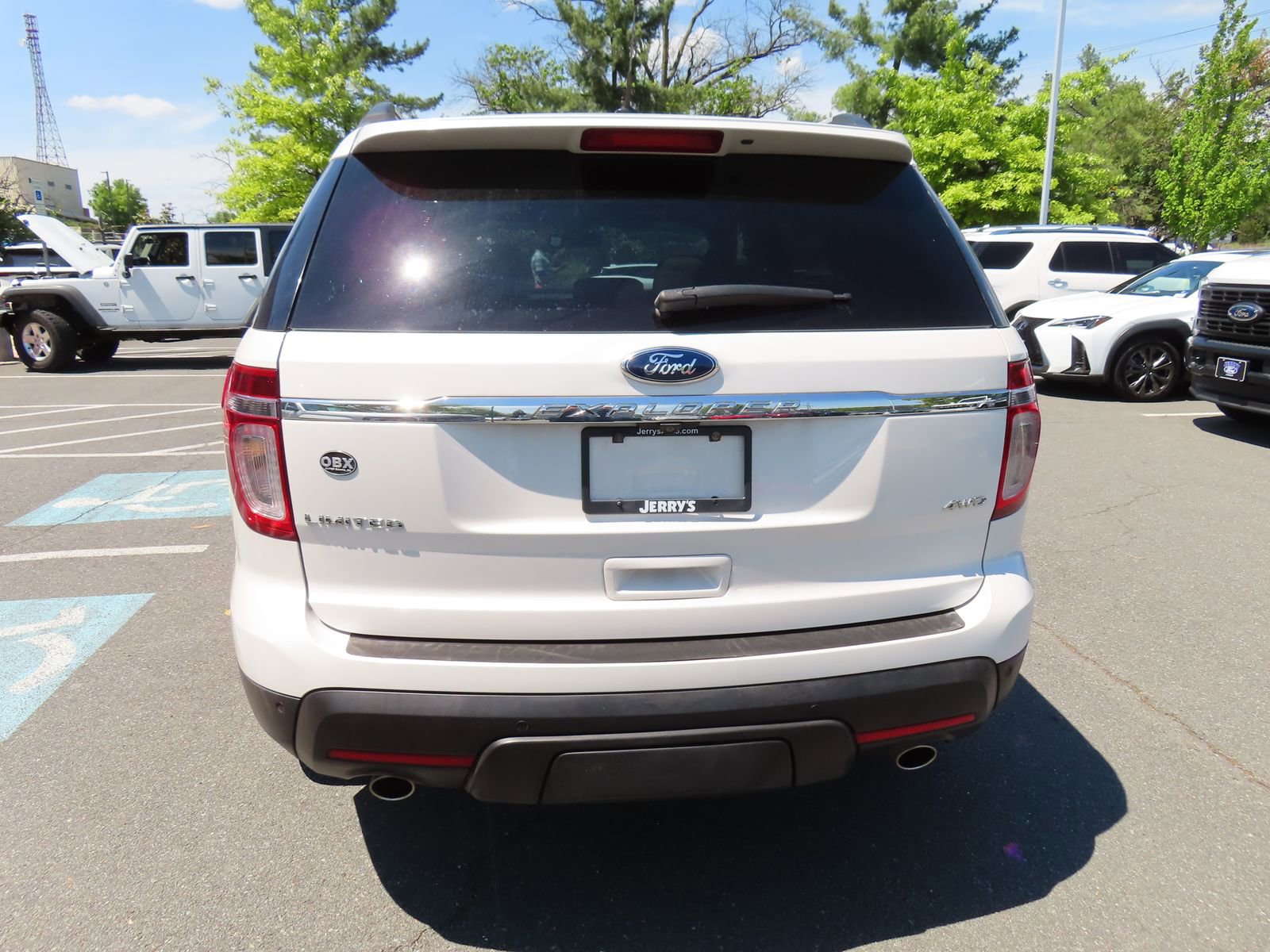 Used 2015 Ford Explorer Limited w/ Equipment Group 302A AWD/4WD image 6