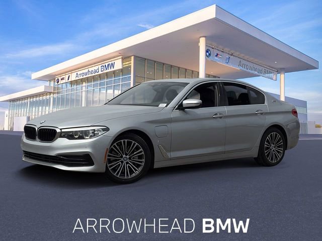 Used 2019 BMW 530e w/ Convenience Package image 1