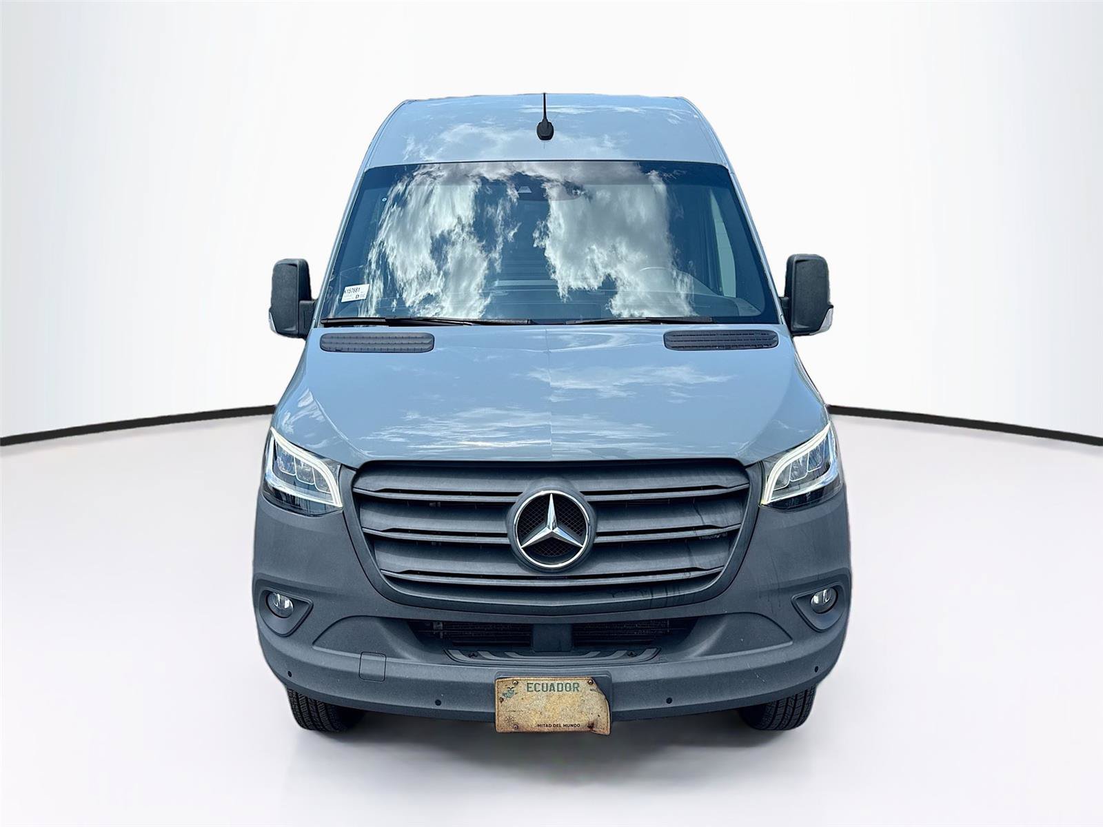 Used 2024 Mercedes-Benz Sprinter 3500 w/ Parking Package image 8