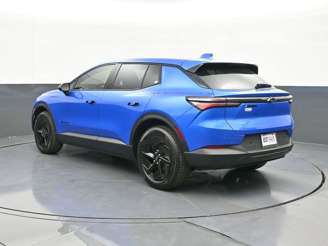 New 2026 Chevrolet Equinox EV LT w/ Midnight Package FWD image 7