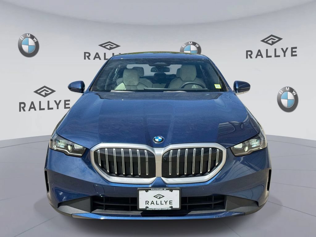 Certified 2026 BMW 530i xDrive w/ Premium Package AWD/4WD image 2