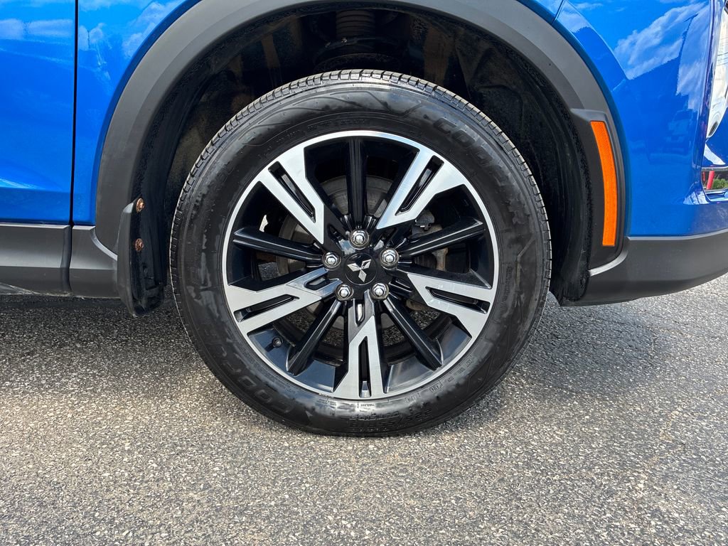 Used 2023 Mitsubishi Eclipse Cross SE AWD/4WD image 9