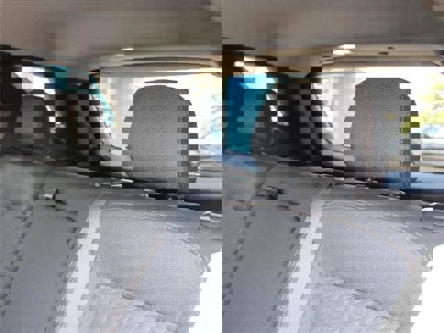 Used 2021 Chevrolet Equinox LT image 28