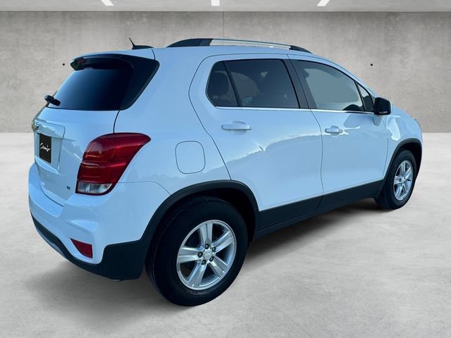 Used 2020 Chevrolet Trax LT FWD image 16