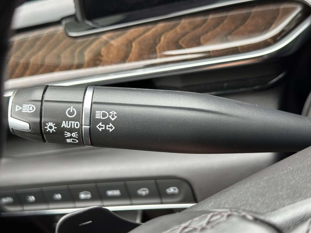 Used 2023 Cadillac Escalade Sport Platinum AWD/4WD image 39