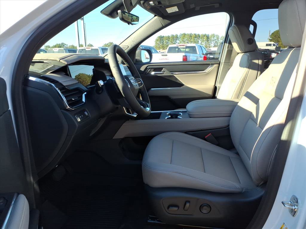 New 2026 GMC Acadia Elevation w/ Elevation Premium Package FWD image 19