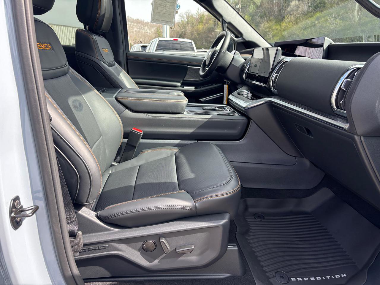 New 2026 Ford Expedition Tremor image 16