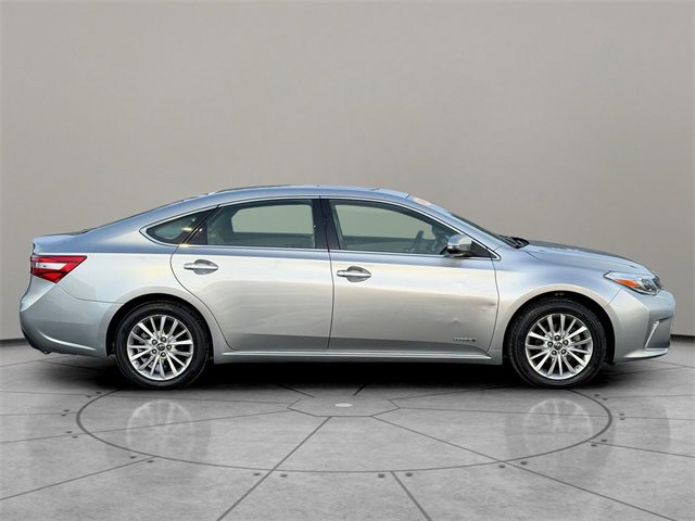 Used 2018 Toyota Avalon Limited image 7