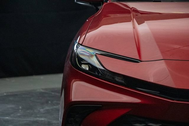 Used 2026 Toyota Camry SE image 5