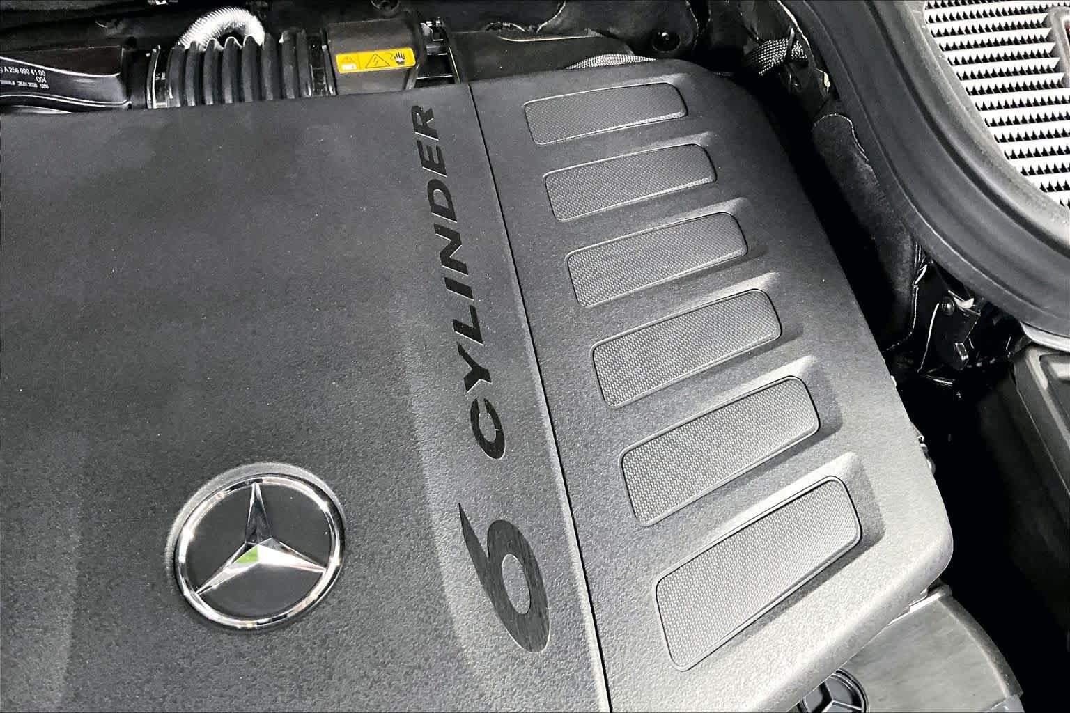 New 2026 Mercedes-Benz GLS 450 4MATIC image 16