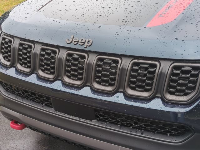 New 2026 Jeep Compass Trailhawk AWD/4WD image 24