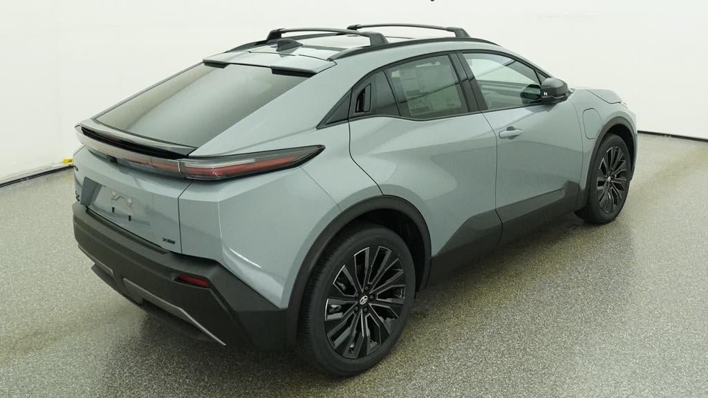 New 2026 Toyota C-HR AWD/4WD image 9