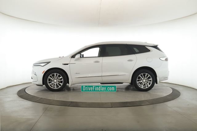 Used 2022 Buick Enclave Avenir w/ Avenir Technology Package image 9