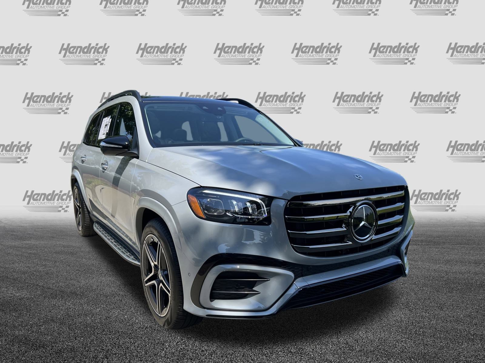 New 2026 Mercedes-Benz GLS 450 4MATIC image 2
