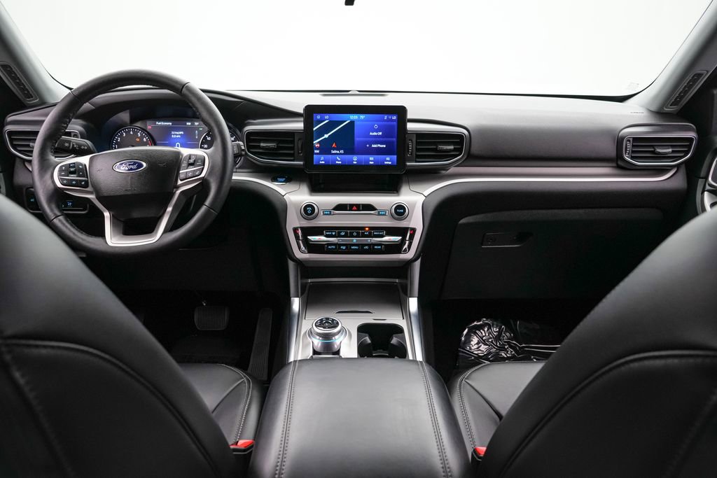 Certified 2023 Ford Explorer XLT w/ Equipment Group 202A image 14