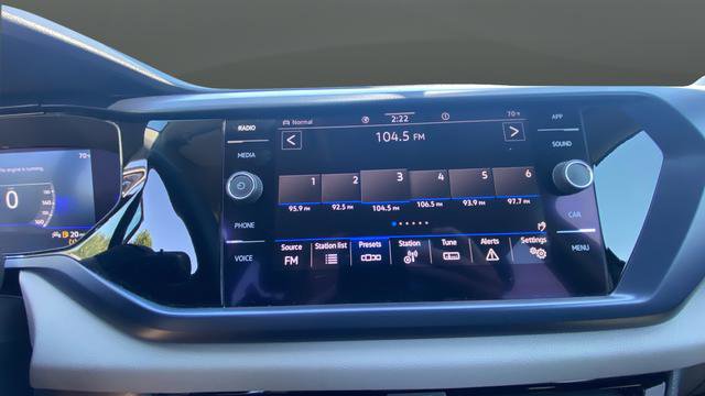 Used 2022 Volkswagen Taos SE AWD/4WD image 14