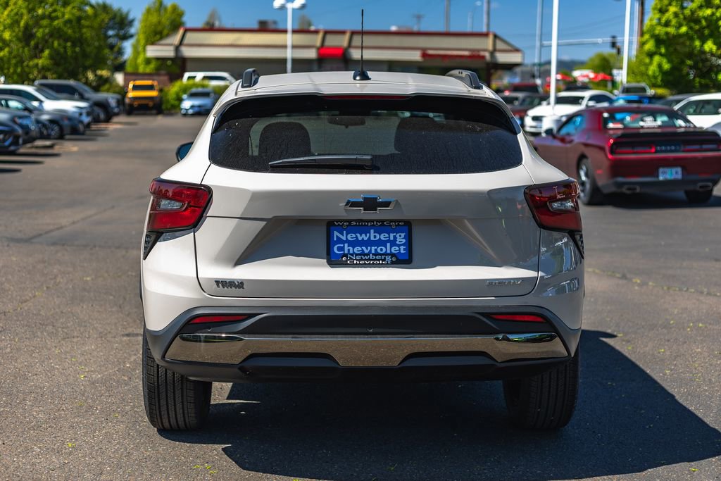 New 2026 Chevrolet Trax ACTIV w/ Driver Confidence Package FWD image 8