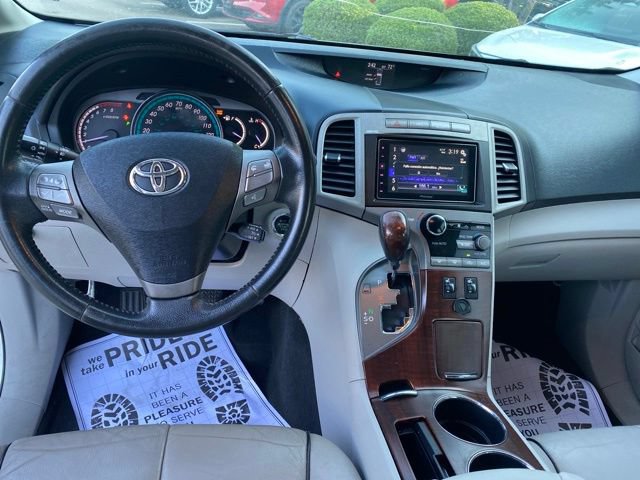 Used 2011 Toyota Venza AWD image 8