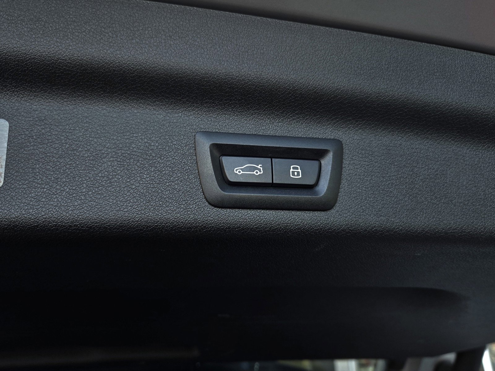 Used 2025 BMW X1 xDrive28i image 26