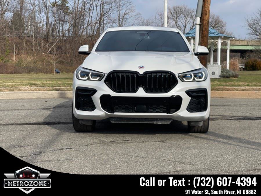 Used 2023 BMW X6 M50i w/ Executive Package image 16
