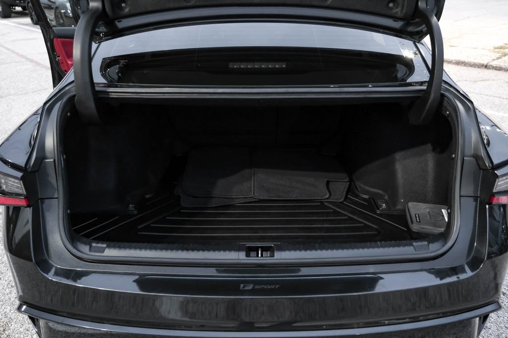 Used 2022 Lexus IS 500 w/ Accessory Package 2 image 58