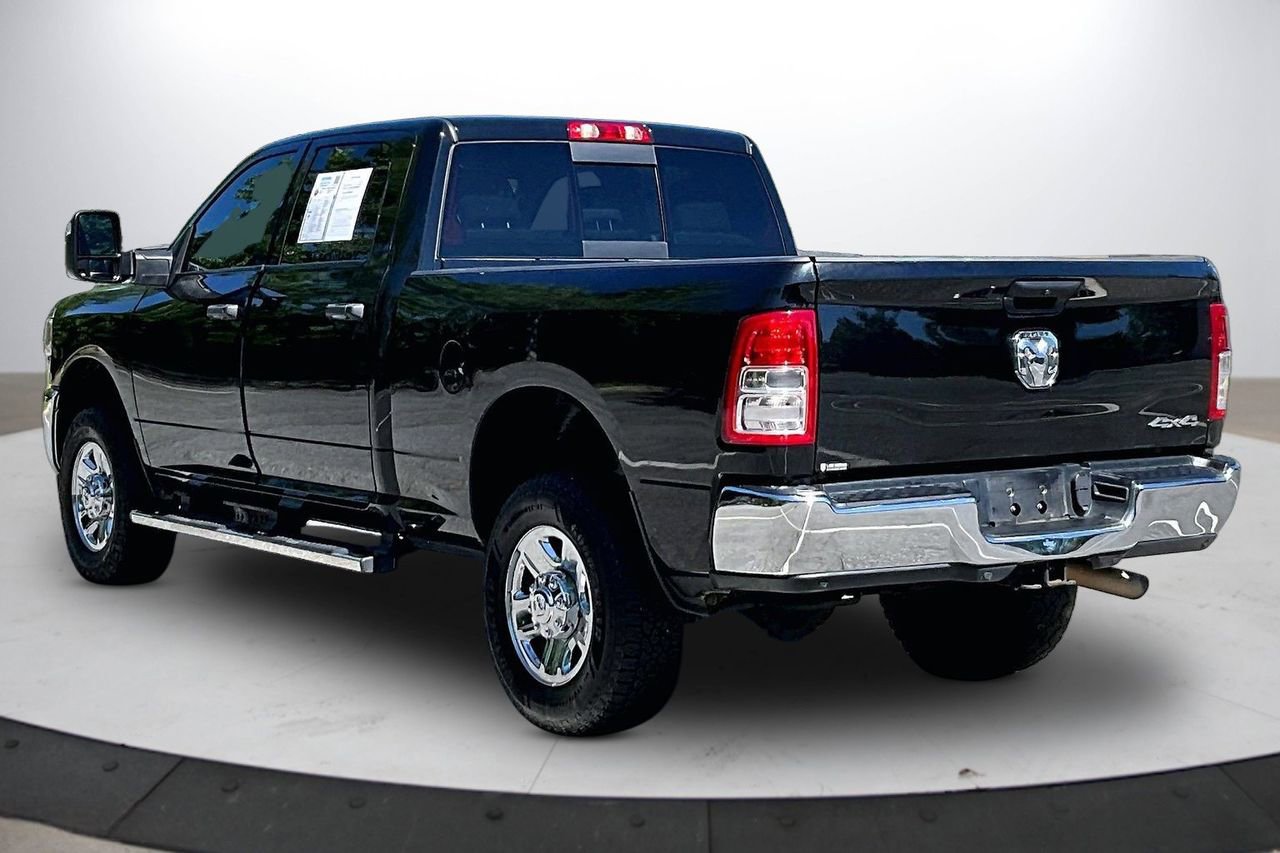 Used 2024 RAM 2500 Tradesman w/ Chrome Appearance Group AWD/4WD image 7