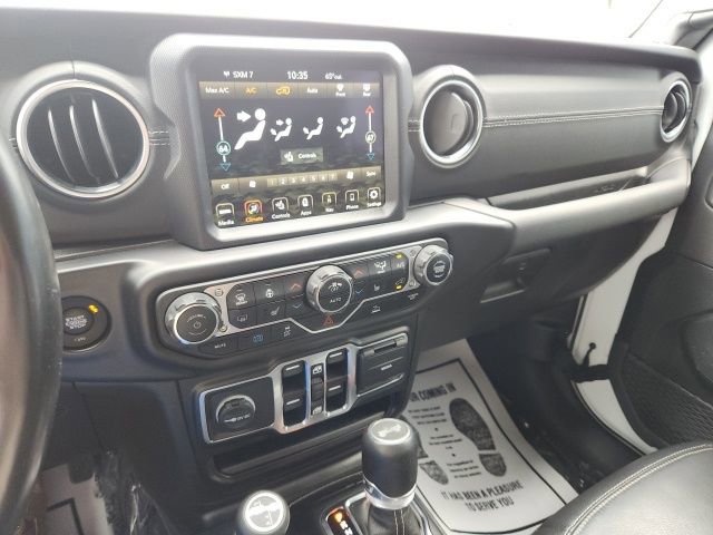 Used 2021 Jeep Wrangler Unlimited Sahara w/ Cold Weather Group AWD/4WD image 28