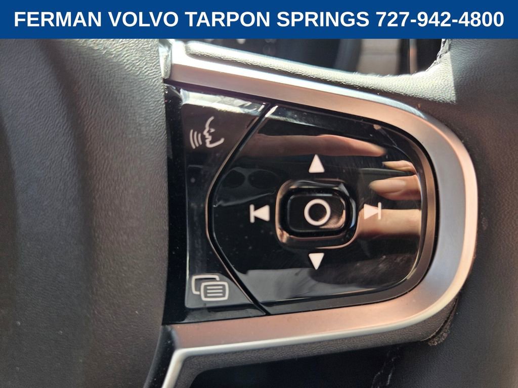 New 2026 Volvo XC90 B5 Plus w/ Protection Package Premier image 29