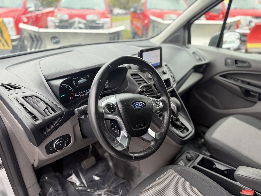Used 2020 Ford Transit Connect XL image 12