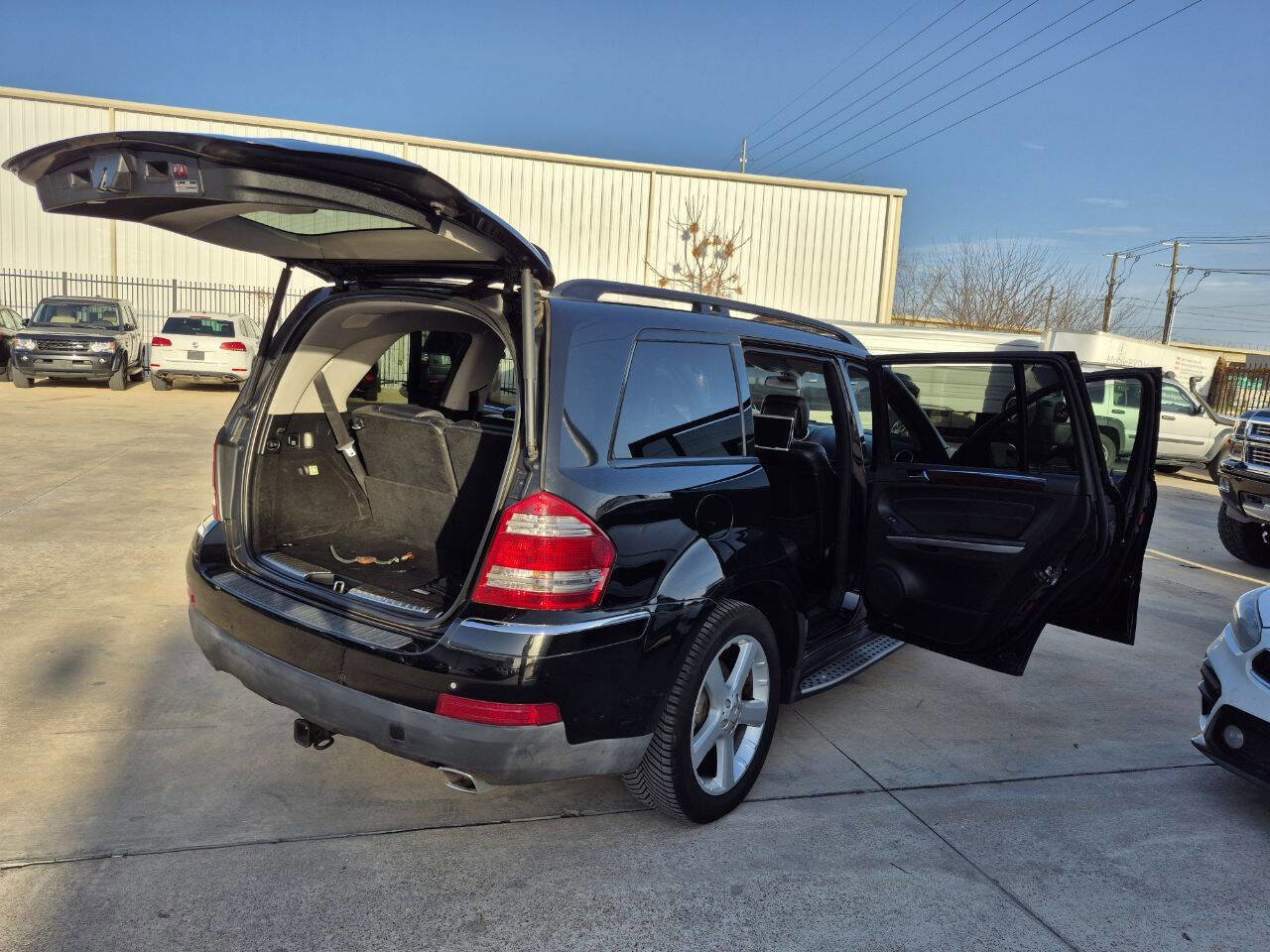 Used 2009 Mercedes-Benz GL 320 BlueTEC 4MATIC image 7
