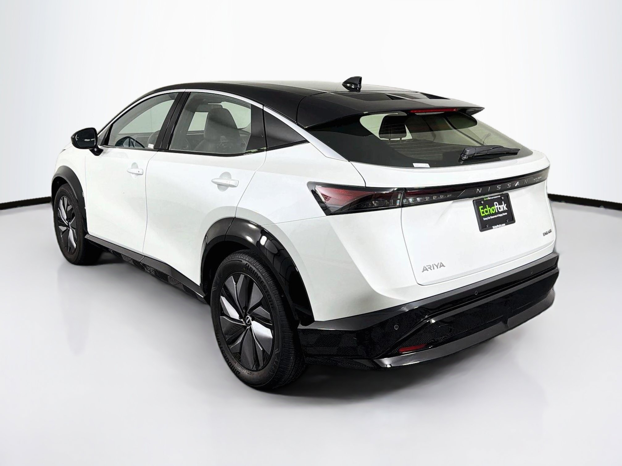 Used 2024 Nissan Ariya FWD image 5