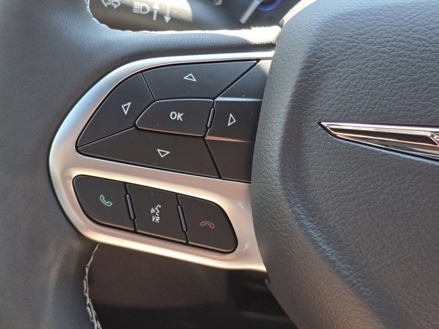 New 2026 Chrysler Pacifica Select image 14