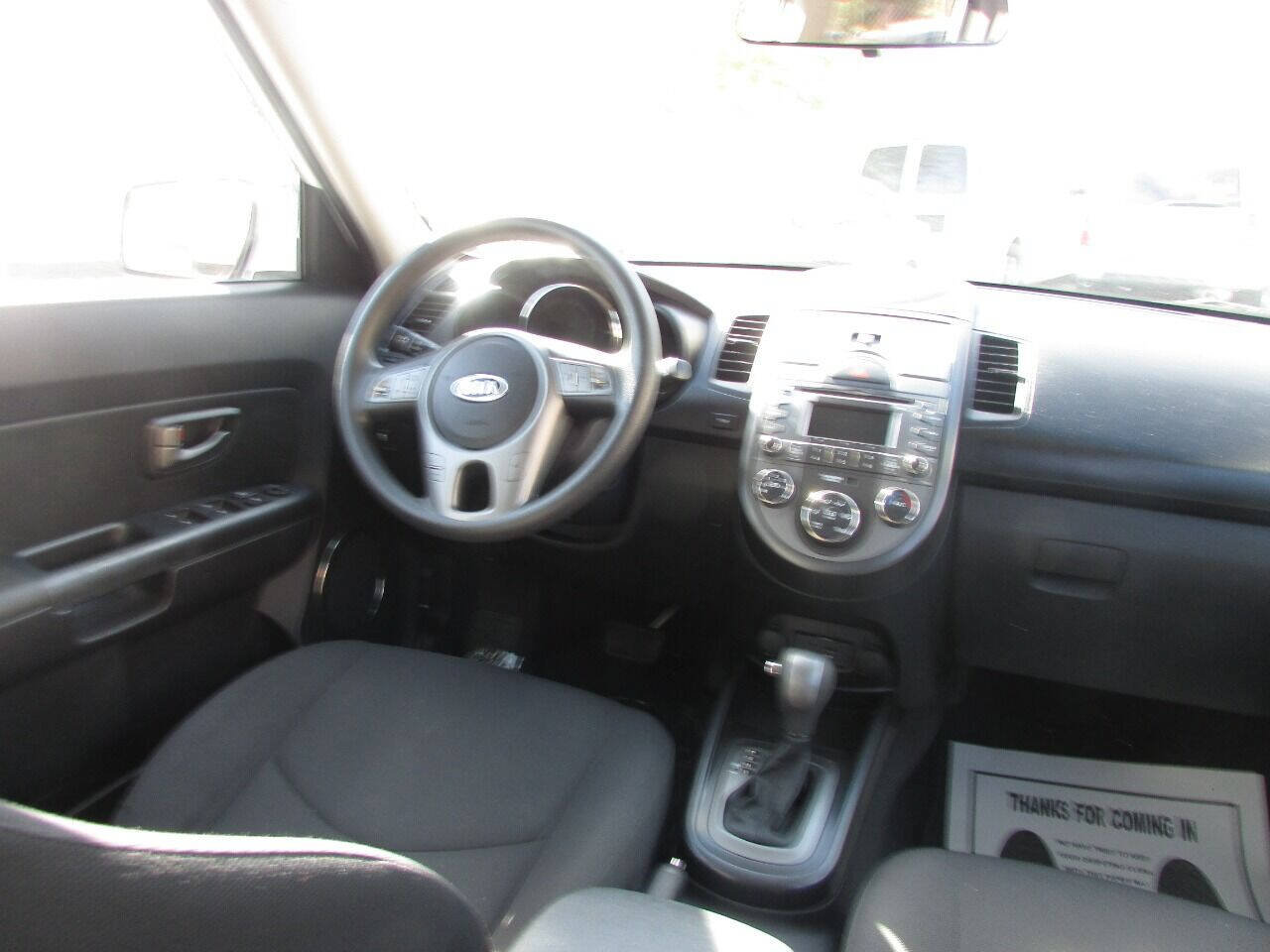 Used 2011 Kia Soul + w/ Audio Pkg FWD image 40