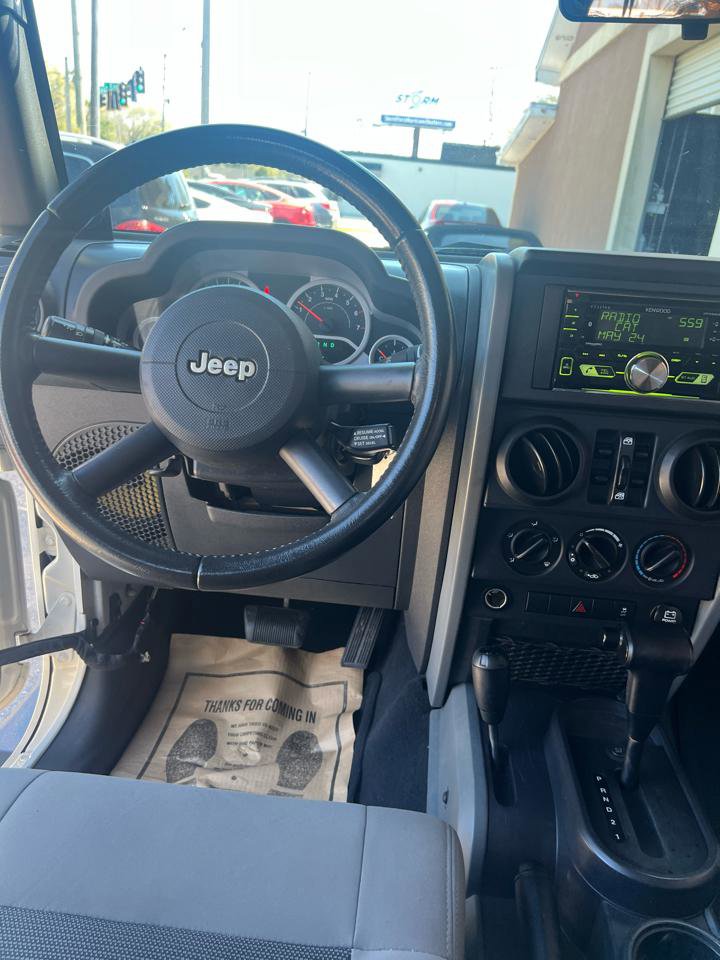 Used 2010 Jeep Wrangler Unlimited Sport image 10