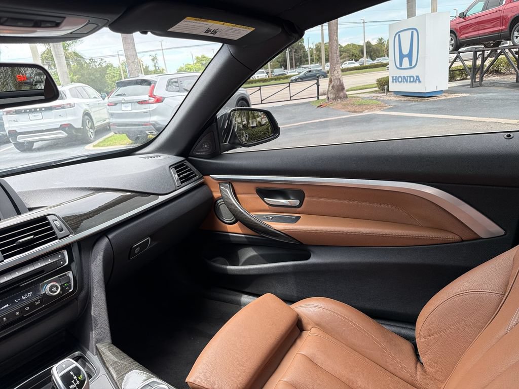 Used 2017 BMW 430i Convertible RWD image 11