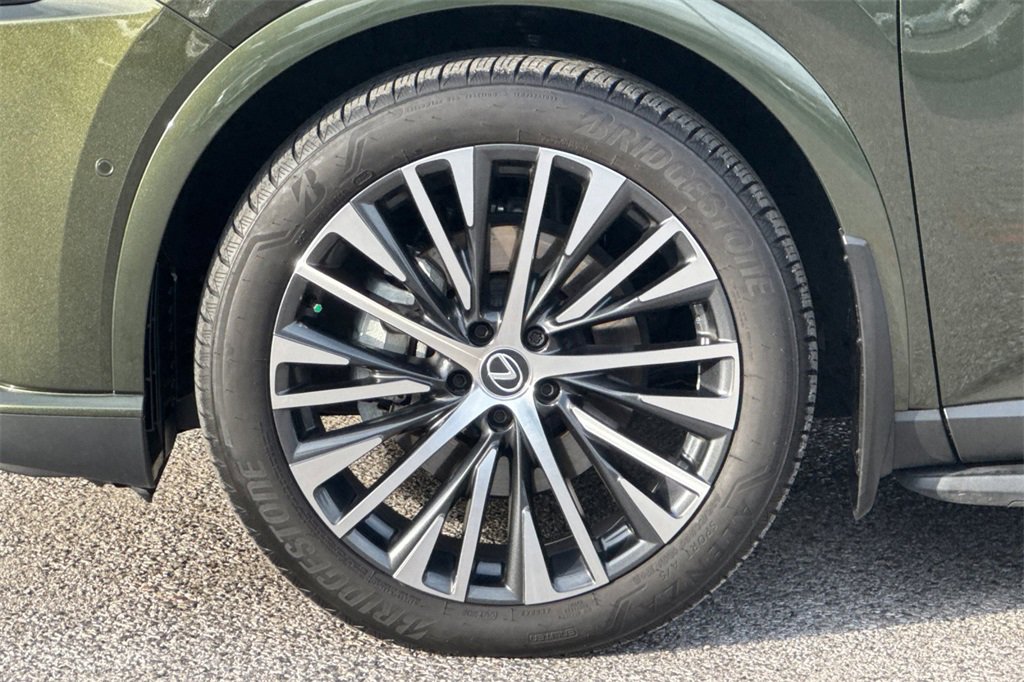 Used 2024 Lexus RX 350 350h Premium Plus image 26
