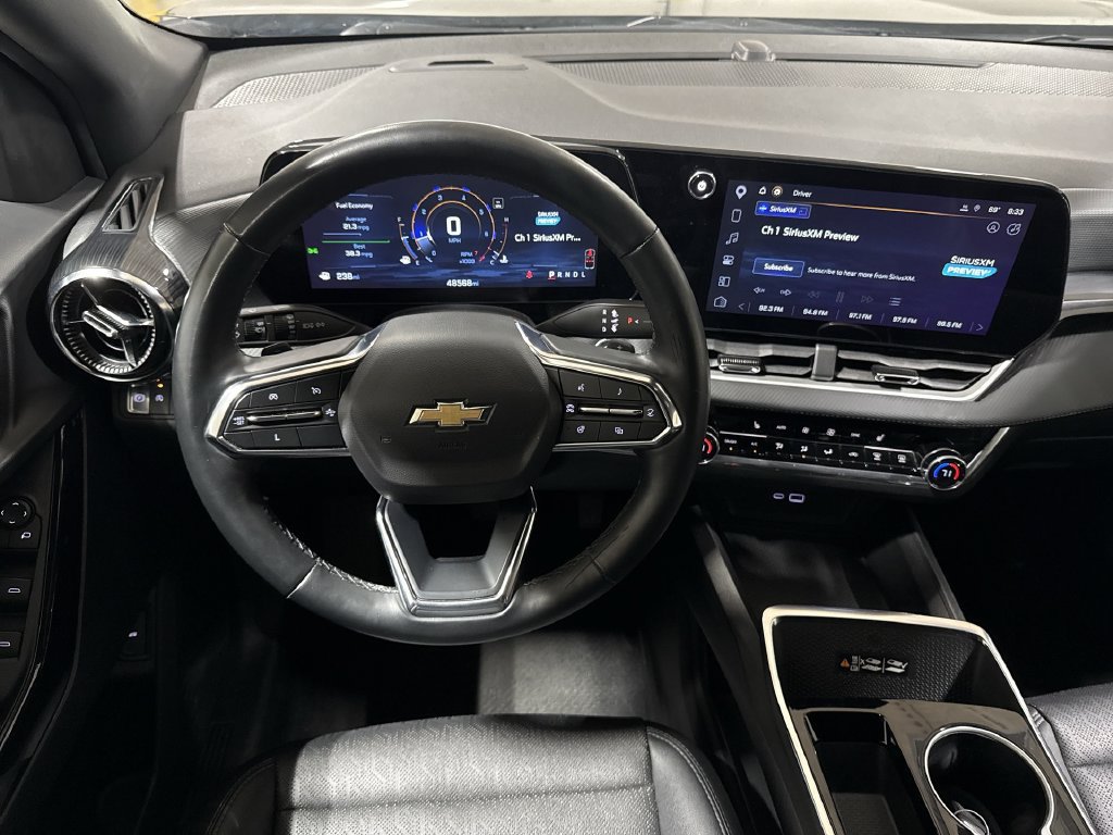 Used 2025 Chevrolet Equinox LT w/ Convenience Package II FWD image 11