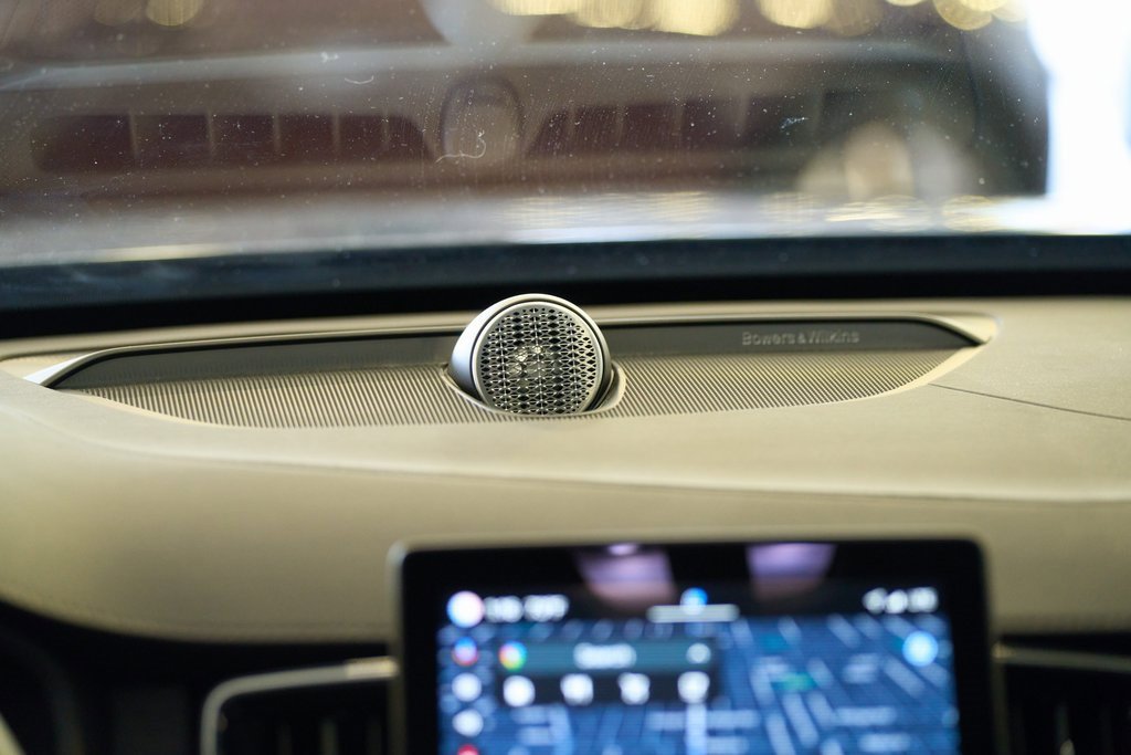 New 2025 Volvo XC90 B6 Ultra w/ Lounge Package image 21