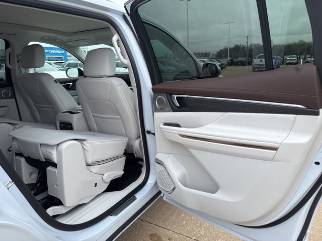 New 2026 Buick Enclave Avenir w/ Super Cruise Package image 45