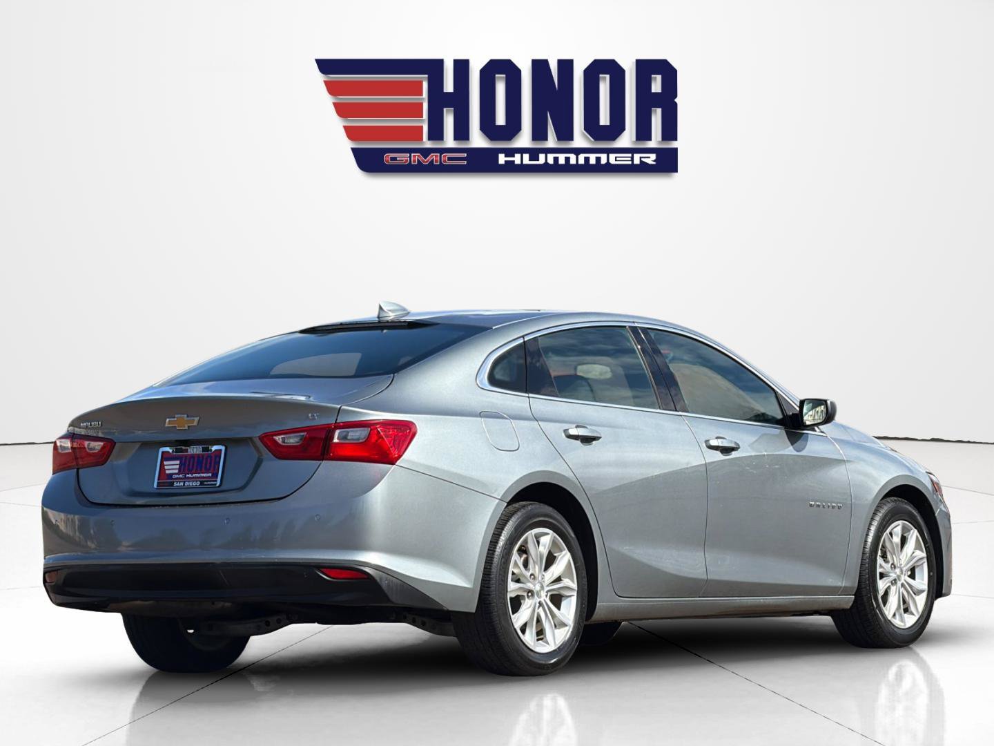 Used 2024 Chevrolet Malibu LT FWD image 4