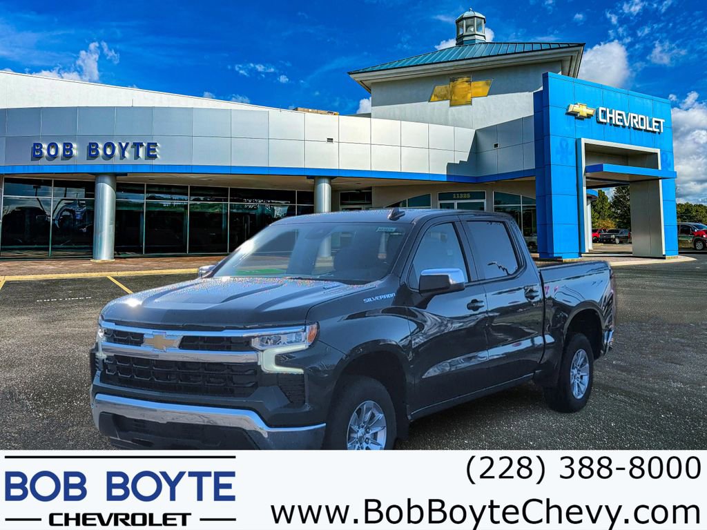 New 2026 Chevrolet Silverado 1500 LT w/ LPO, Dark Essentials Package