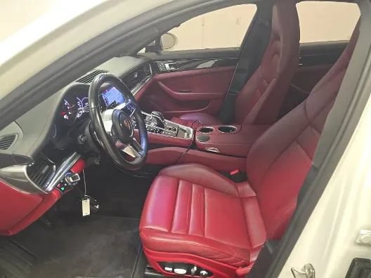 Used 2018 Porsche Panamera 4 AWD/4WD image 12