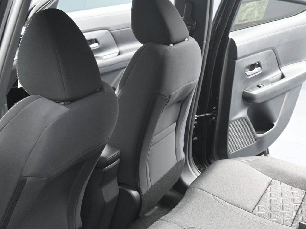 New 2026 Nissan Kicks SV w/ SV Premium Package AWD/4WD image 16