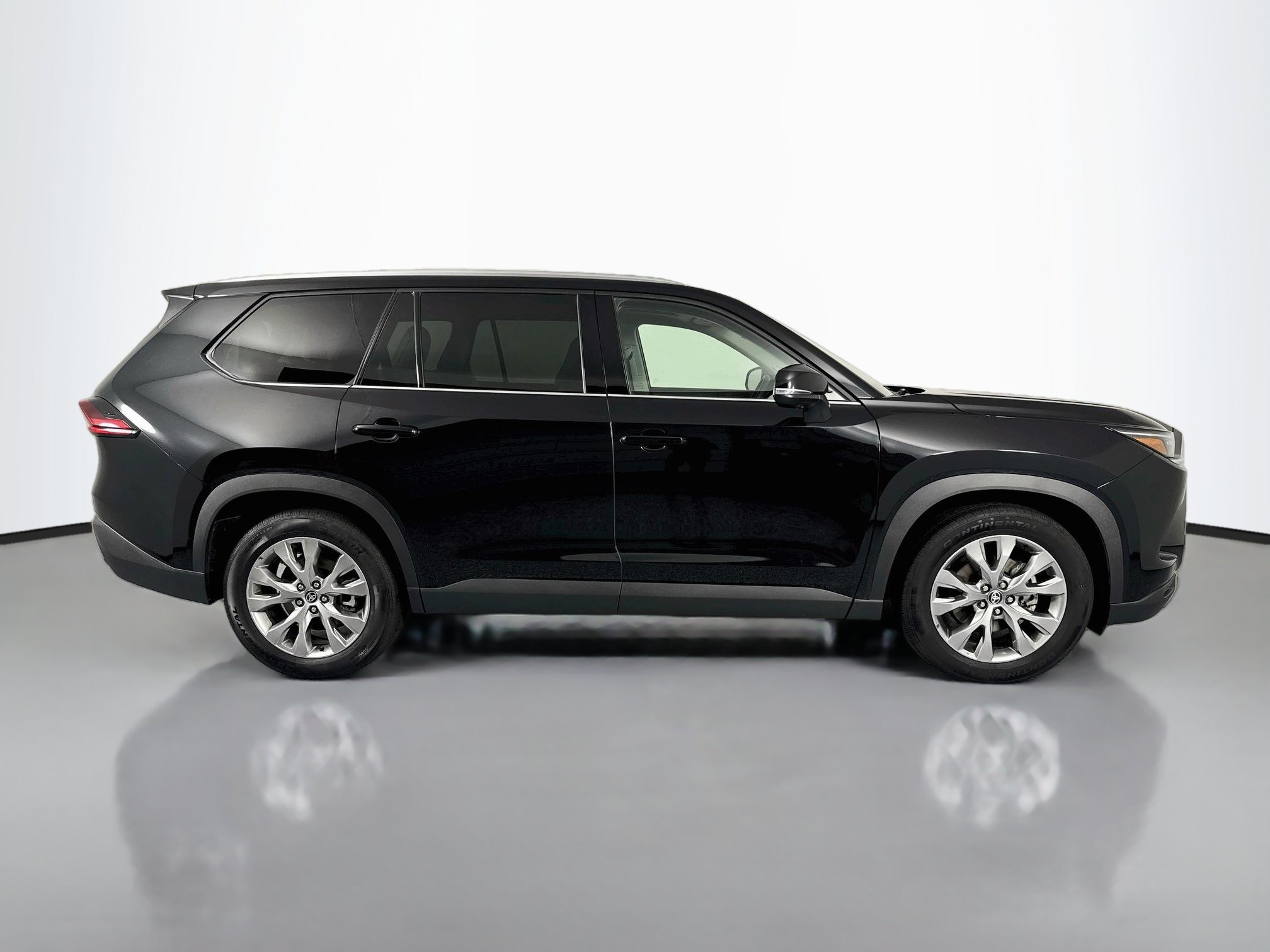 Used 2025 Toyota Grand Highlander AWD Hybrid image 4
