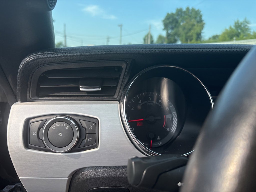 Used 2016 Ford Mustang GT Premium image 8