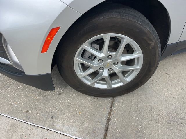 Used 2022 Chevrolet Equinox LT image 29