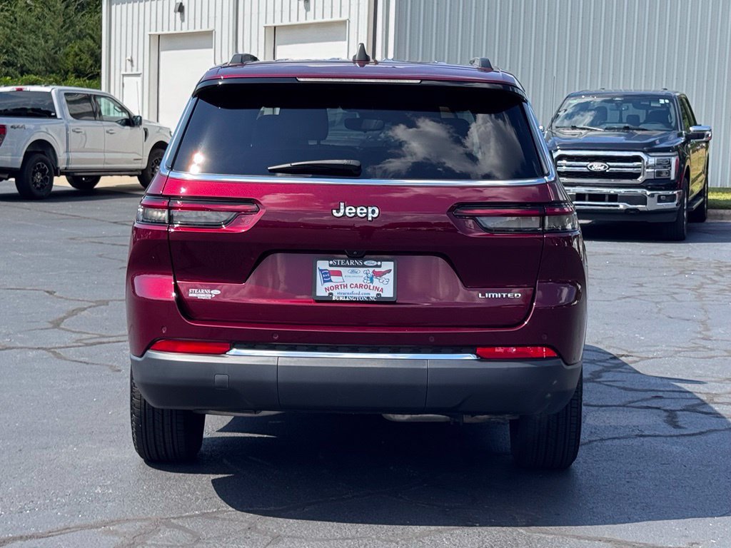 Used 2024 Jeep Grand Cherokee L Limited RWD image 21