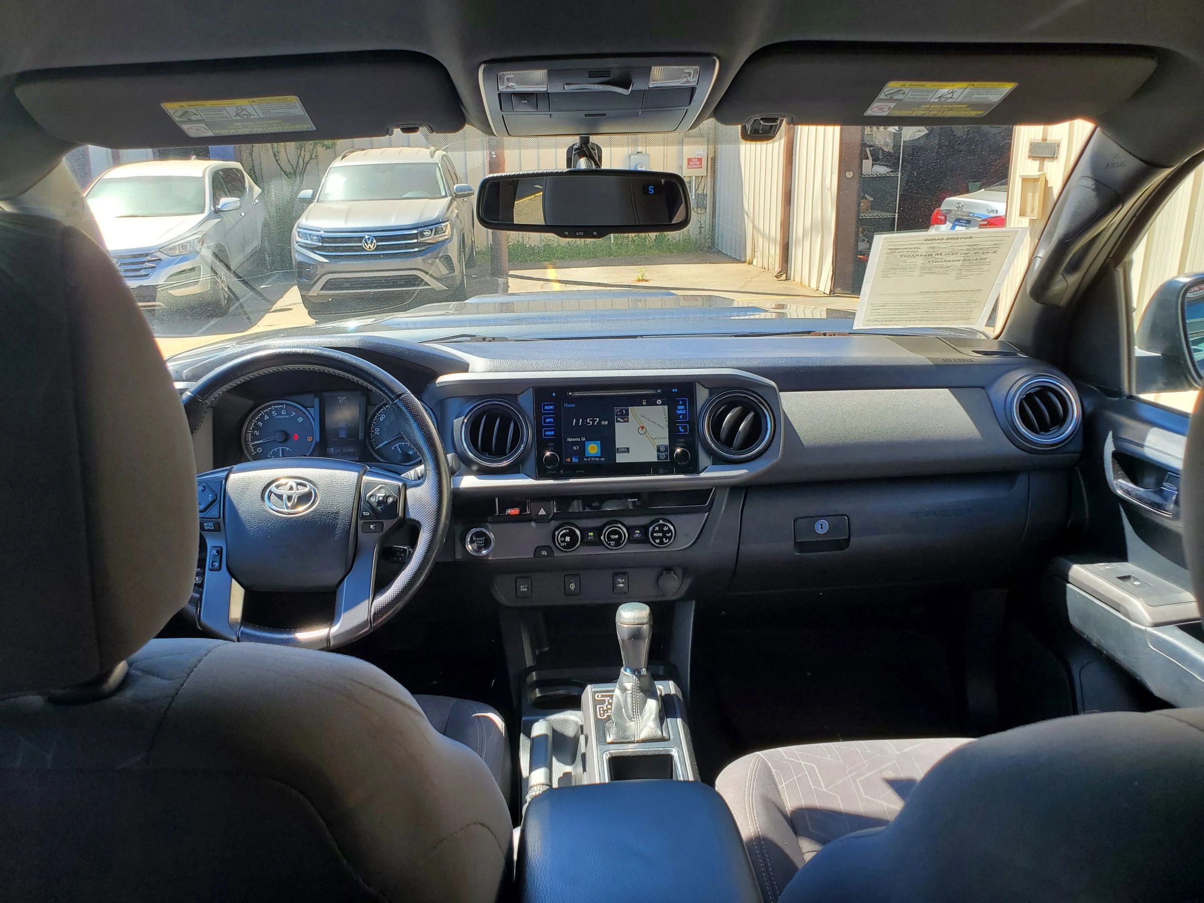 Used 2017 Toyota Tacoma TRD Sport w/ Tow Package image 25