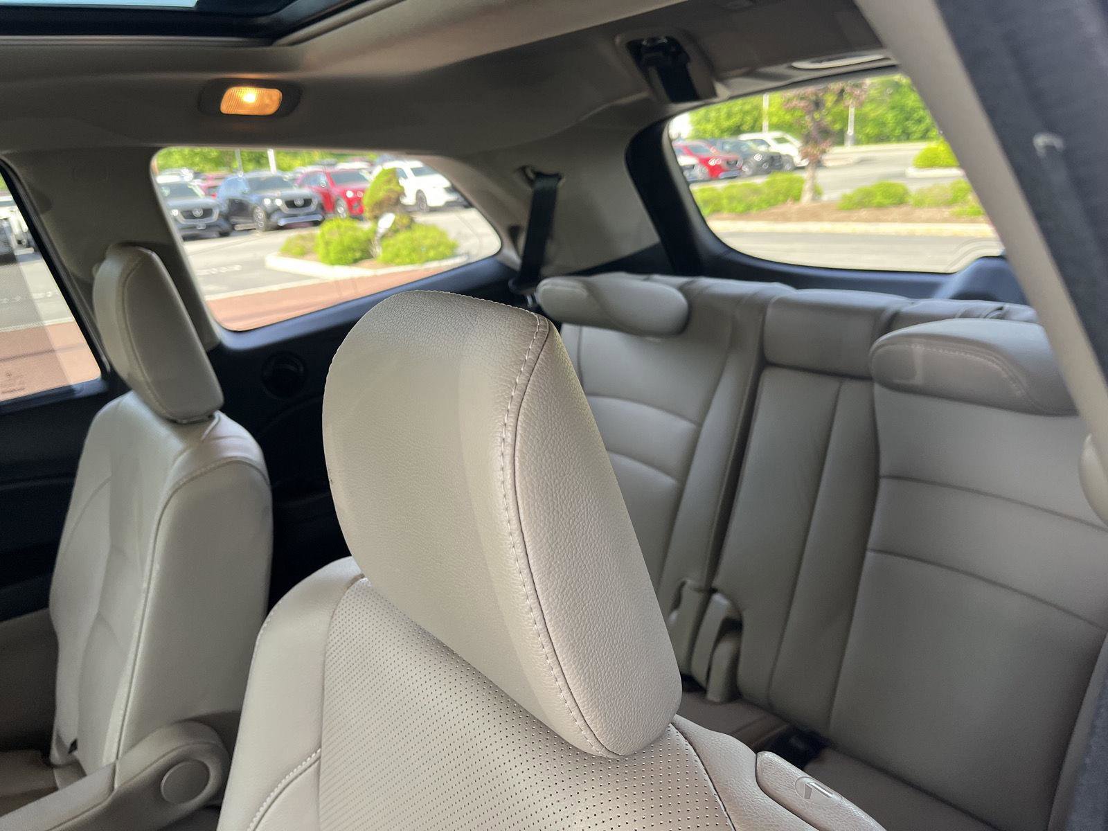 Used 2018 Honda Pilot Elite image 15